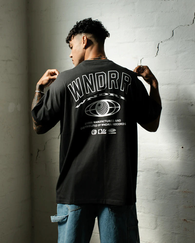 Wndrr Outlet Box Fit Tee